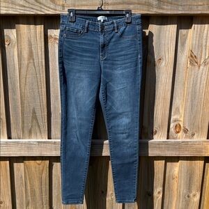 Jolt Women's Blue Jeans size 9 waist 29 #241